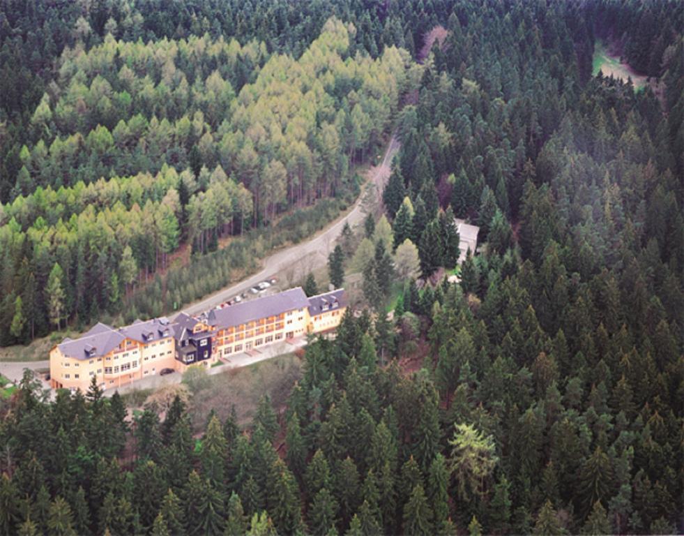 Hotel Am Wald -Garni- Elgersburg Exterior foto