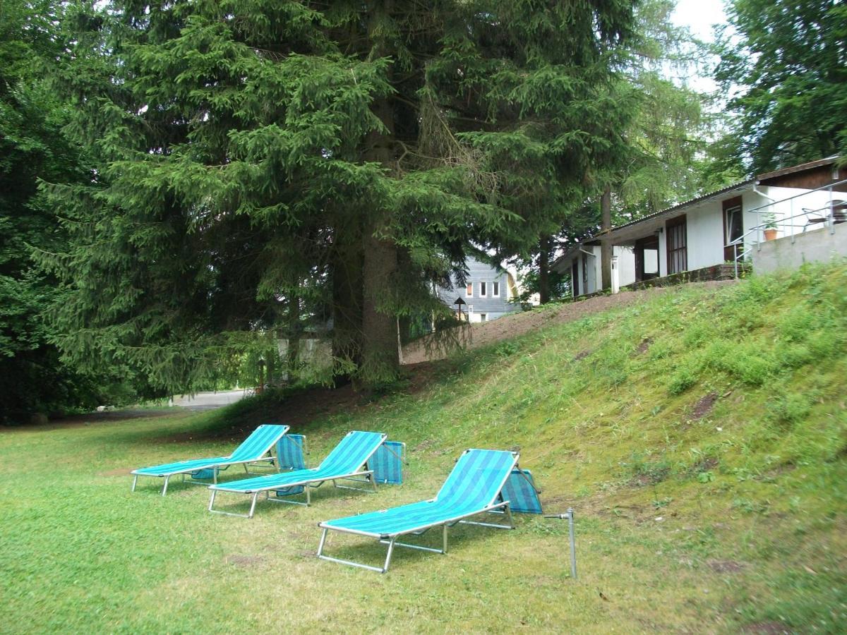 Hotel Am Wald -Garni- Elgersburg Exterior foto